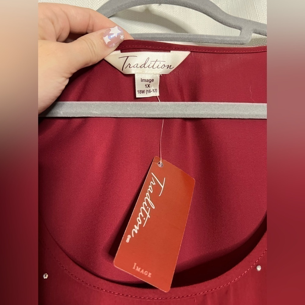 Tradition Burgundy Red Satin Rhinestone Top 1X - Picture 3 of 8